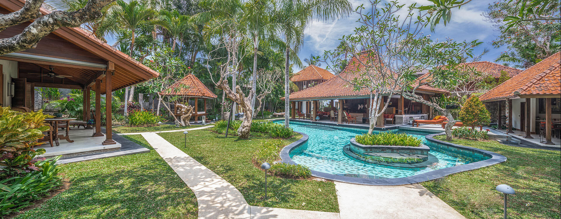 Des Indes I - Escape from the hustle and bustle